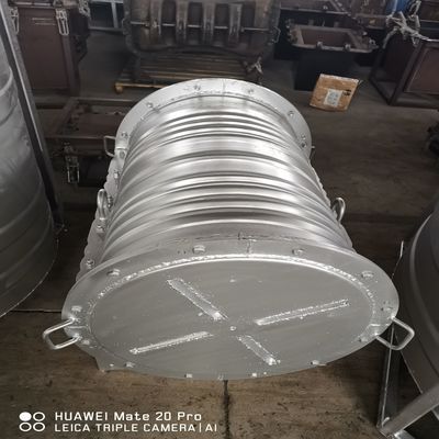 Modello in acciaio leggero Serbatoio di acqua di plastica Rota Mold Customizde OEM Rotational Molding Serbatoio di acqua di plastica con la migliore qualità